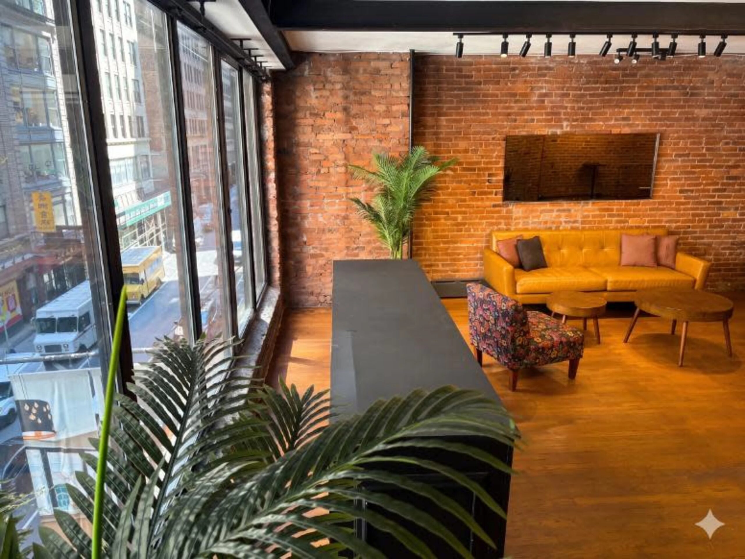 Warehouse Gallery at LOFT39